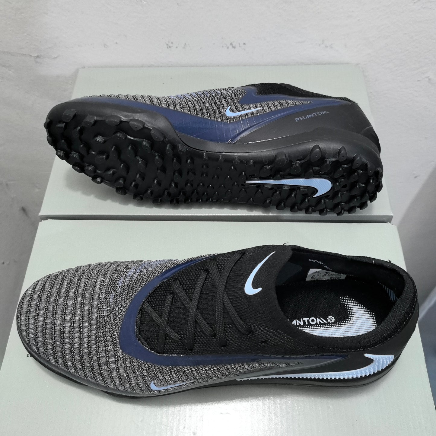 Nike Phantom 6