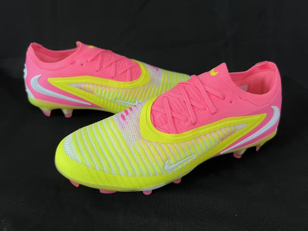 Nike Phantom 6