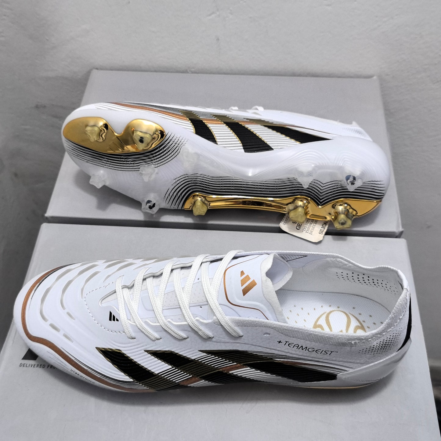 Adidas Prédator Blanc / Noir / Or