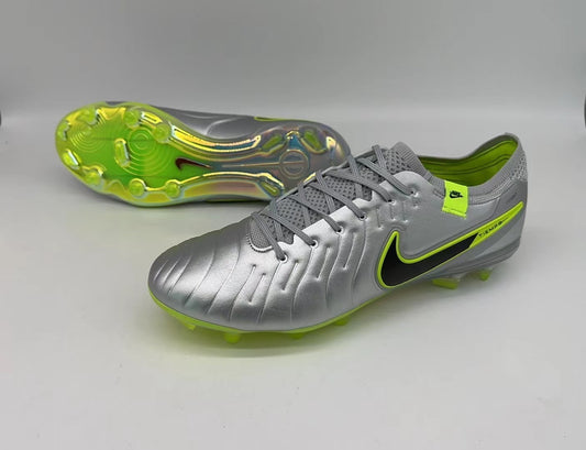 Nike Tiempo